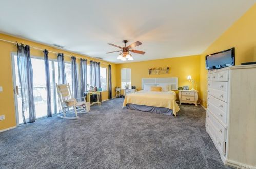 28 Del Brienza, Lake Elsinore CA  92532-0221 exterior