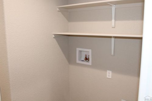 151 Stardust Cir, Pueblo CO 81007-1632 exterior