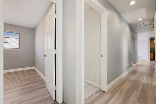 1325 Arrowhead Ct, Modesto CA  95351-1723 exterior