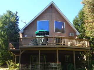 88 Chestnut Rd, Unity, NH 03773-2711
