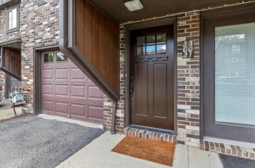 502 Bayberry Ln, Imperial, PA 15126-9661