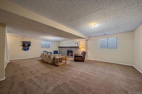 7815 Kettle Ave, Englewood CO 80112-2627 exterior