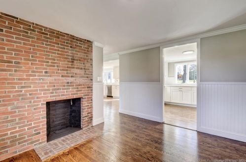 44 Randecker Ln, Kensington CT  06037-1134 exterior