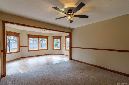 240 Fivepines Ct, Englewood OH  45315-9636 exterior