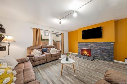 6831 Alvarado Rd, San Diego, CA 92120-5247