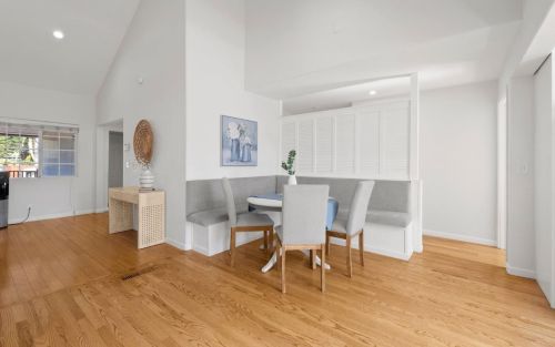 961 Selby Ln, San Jose CA  95127-1151 exterior