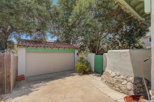 1905 Verdugo Rd, Glendale CA  91208-2605 exterior