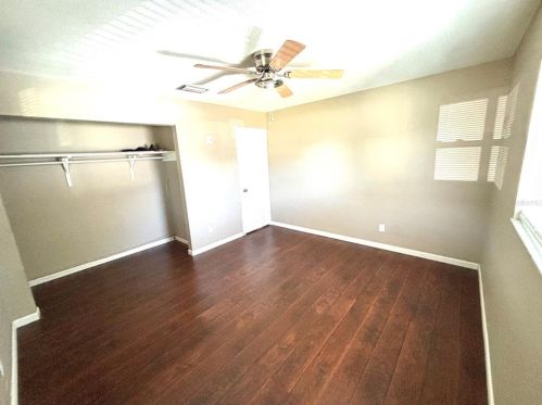 4734 Pilgrim Ln, Lakeland FL  33810-3627 exterior