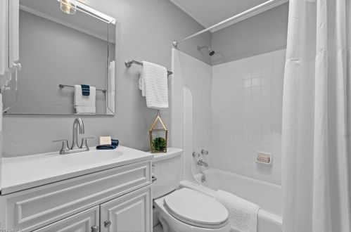 1518 Liberty Dr, Greensboro NC  27408-4928 exterior