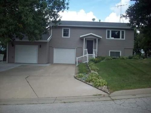 7 Park View Cir, Dunlap, IA 51529-1503