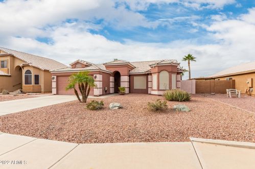 1336 Cholla St, Gilbert, AZ 85233-8357