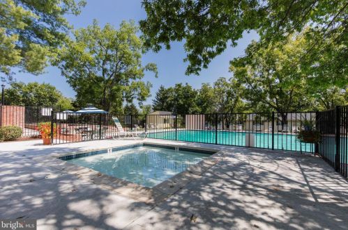 144 Wellington Ter, Lansdale PA  19446-4960 exterior