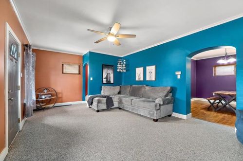 3415 7th Ave, Beaver Falls, PA 15010-3519