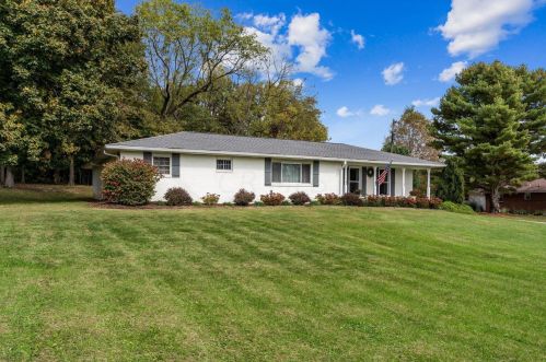 8959 Dustin Rd, Galena, OH 43021-9763