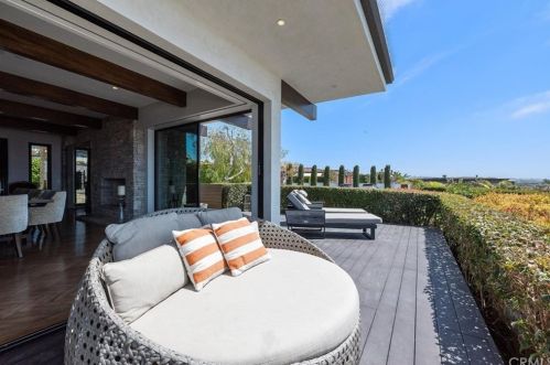 82 Monarch Bay Dr, Dana Point CA  92629-3428 exterior