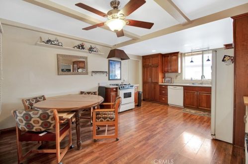 16121 Landmark Dr, Whittier CA  90604-3946 exterior