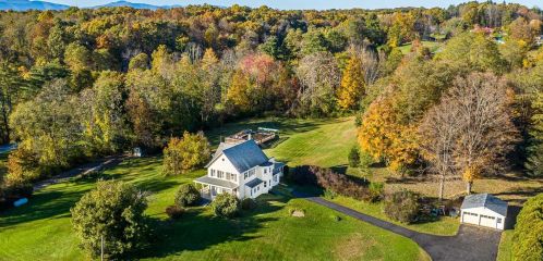 637 Route 308, Rhinebeck NY  12572-3410 exterior