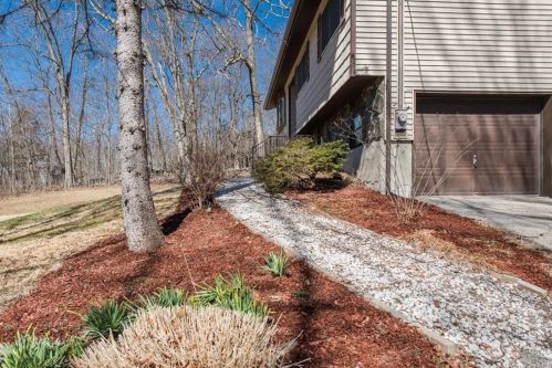104 Still Rd, Poughquag NY  12570-5045 exterior