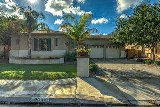 2687 Parkview Dr, Gilbert, AZ 85295-2338