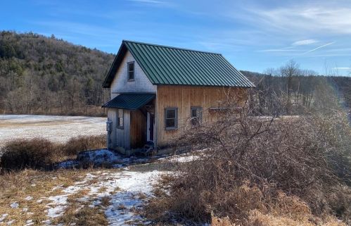 670 Shelburne Falls Rd, Conway, MA 01341-9701