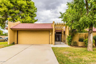 4902 Hopi St, Phoenix, AZ 85044-2217