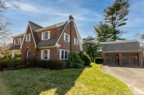 789 Ocean Ave, United States Coast Guard Ac CT  06320-3023 exterior