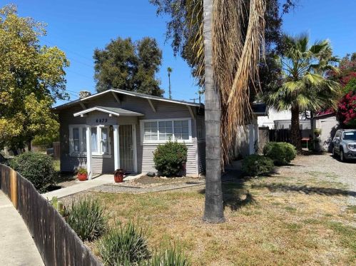 4439 Parks Ave, La Mesa, CA 91941-6117