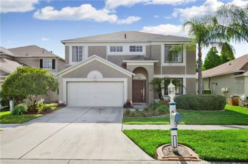 19318 Aqua Springs Dr, Lutz, FL 33558-9718