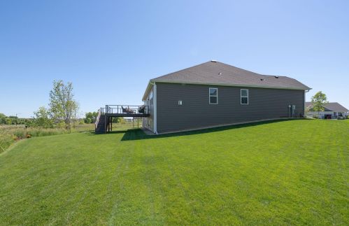 11940 71st St, Otsego MN  55301-4669 exterior
