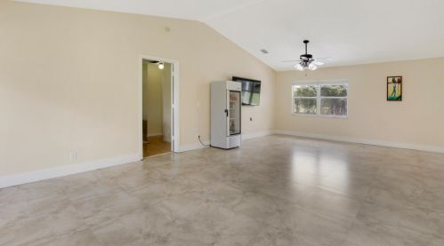 18389 Orange Grove Blvd, Town Of Loxahatchee Groves FL  33470-2399 exterior