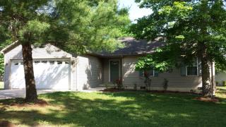 173 Grace Hill Dr, Crossville, TN 38571-1615