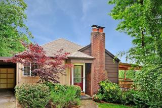 734 Austin St, Seattle WA  98126-3238 exterior