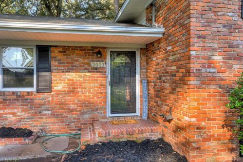 2017 Robin Rd, North Augusta, SC 29841-3156