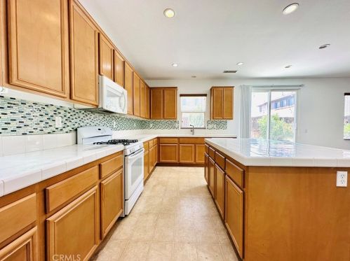 13165 Connor Ct, Beaumont CA  92223-8110 exterior