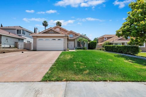8744 Sandhill Dr, Riverside, CA 92508-3130