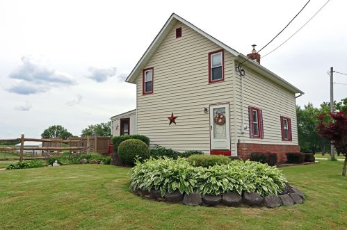 3849 Mink St, Pataskala, OH 43062-9396