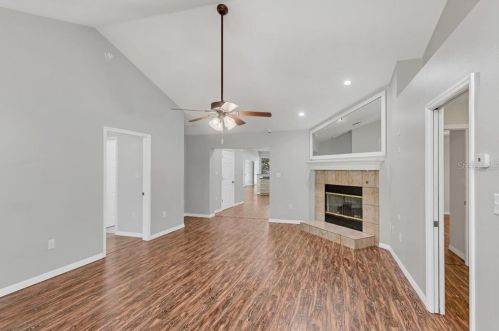 18200 Lake Gibson Ln, Umatilla FL  32784-7120 exterior