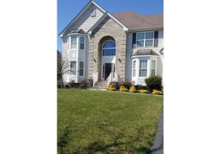 16 Angelina Ct, Monroe Twp NJ  08831-8677 exterior