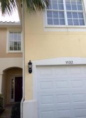 1132 Pinewood Lake Ct, West Palm Beach, FL 33415-1521