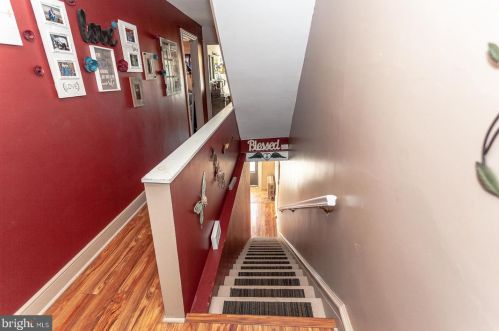 296 2nd St, Highspire PA  17034-1555 exterior