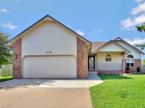 1416 Huron Ct, Riverdale, KS 67152-4661