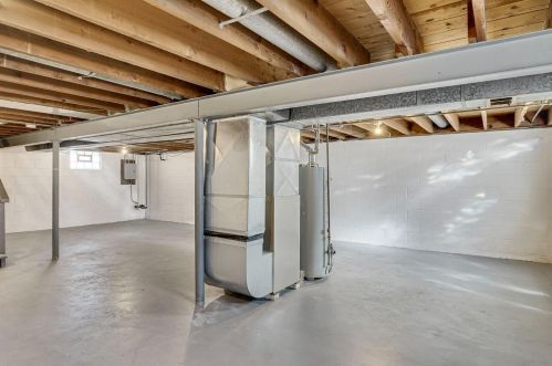 9248 Cottage Grove Pl, Hammond IN  46322-2819 exterior