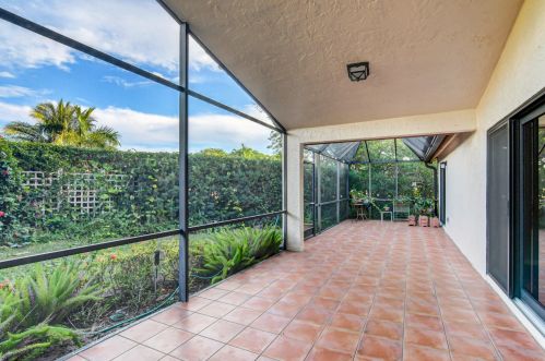 23313 Water Cir, Boca Raton FL  33486-8539 exterior