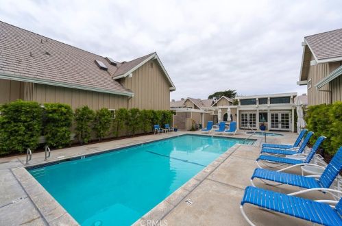 309 Regatta Way, Seal Beach CA  90740-5985 exterior