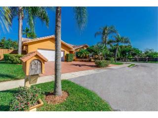 11375 112th Ter, Miami, FL 33176-3814