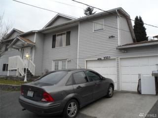 5320 Wallace St, Seattle, WA 98178-2868
