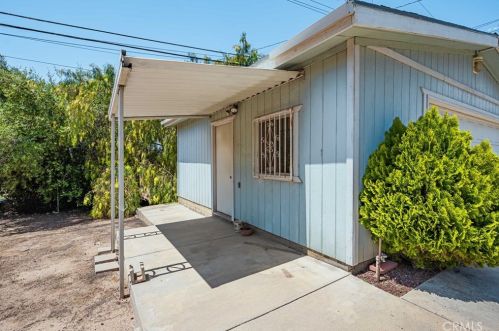 32389 Valley View Ave, Lake Elsinore CA  92530-0518 exterior