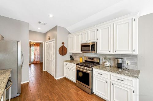 4902 Lk Catherine Ct, Richmond TX 77407-7990 exterior