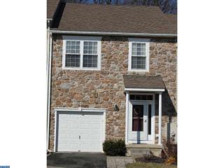 42 Sugar Maple Rd, Dale, PA 19504-9148