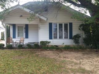 614 2nd Ave, Ardmore OK  73401-8001 exterior
